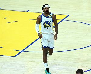 神奇的巴迪！希尔德抢七大战轰30+罚球0出手 NBA历史首人！