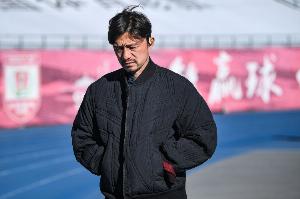 吉林媒体评谢晖：在亚泰又是高开低走，“口无遮拦”让他毁誉参半