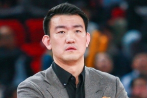 王博：这是一场对抗十分激烈的比赛 每一场球大家都要全力去拼