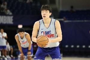 美媒建议篮网考虑杨瀚森 后者完美契合主帅对大个子的要求