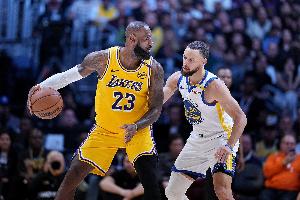 NBA球员INS粉丝数排行：詹姆斯1.597亿断档领衔 库里威少分列二三