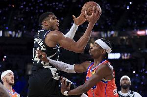 Shams称亚历山大将获得MVP！字母哥：他被黑了吧？这不可能是真的