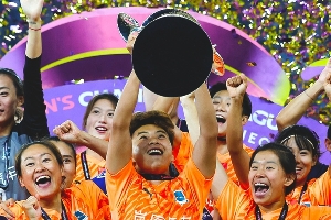 今日趣图：🏆women阿森纳+武汉队是不可战胜的🏆