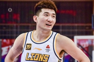 四川最难解决的是后卫问题 孙铭徽下场后球队难组织起有效的进攻