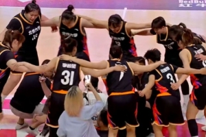 🏀CUBAL女子组-王家绘17+7 伍湘琳16+6 北大力克清华夺得冠军